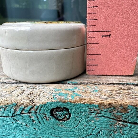 The Gentleman‎ Relish Ceramic Container Patum Peperium Ceramic Trinket Box 2" - Picture 12 of 12